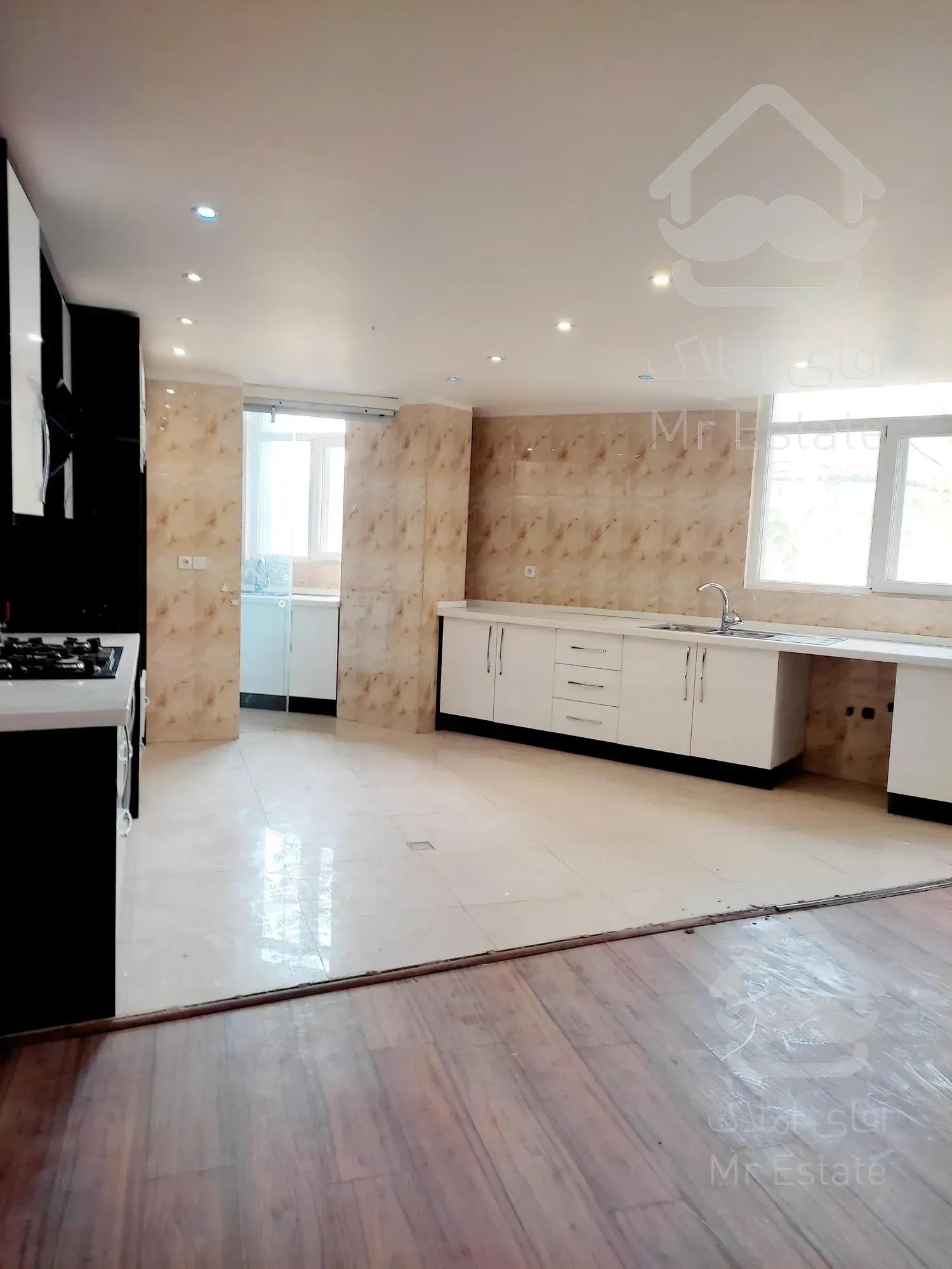 ۱۸۰متر الهیه۴پارکینگ. کلید نخورده