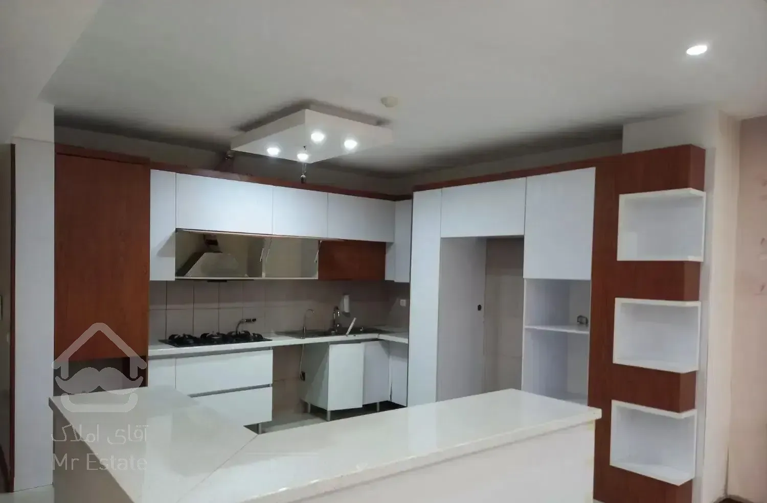 آپارتمان ۸۶ متری نوساز روبه نما