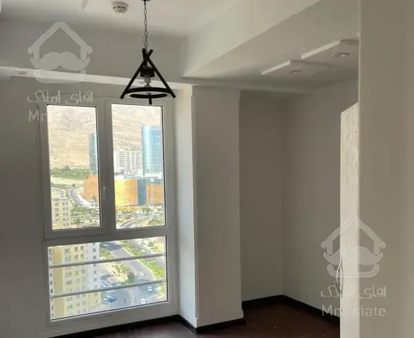 رهن کامل اجاره ۲۰۰ متر ۳ خواب دریاچه چیتگر