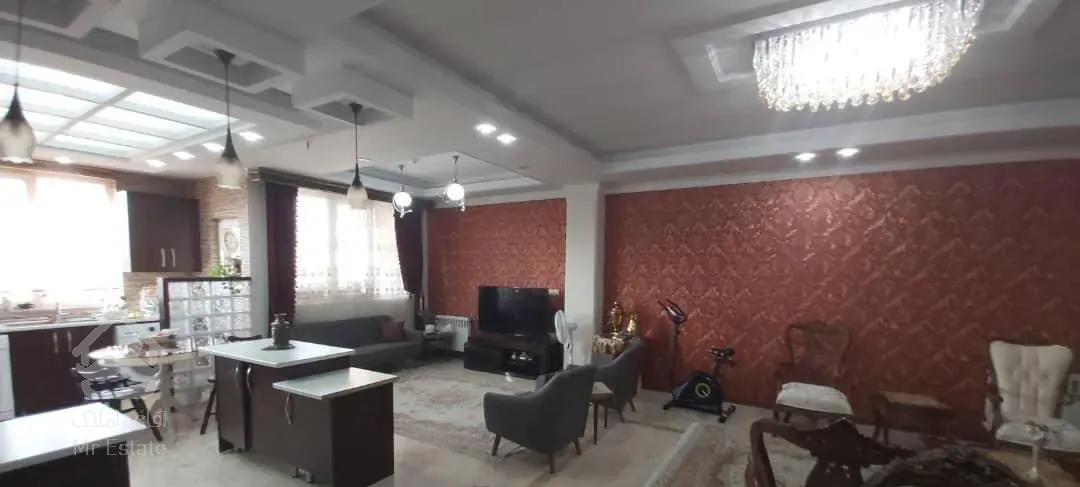 131 متر 3 خواب * ویو بدون مشرف * کوی بیمه