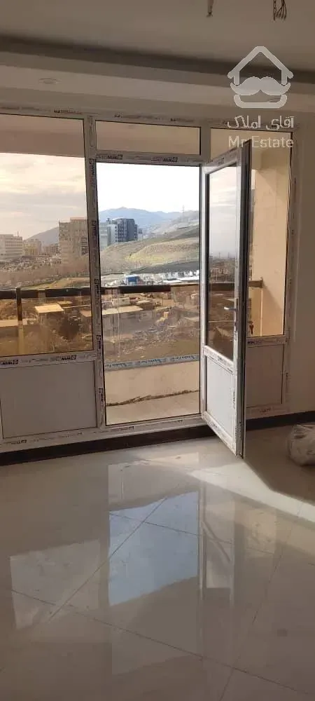 برج باغ سلطنتی رونیکا پالاس/سرمایه گذاری حرفه‌ای