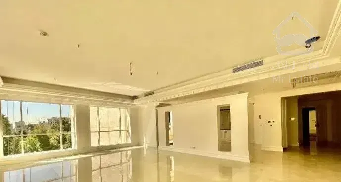 270 متر،فول امکانات،ویو بی نظیر،سازه ای فاخر،پونک