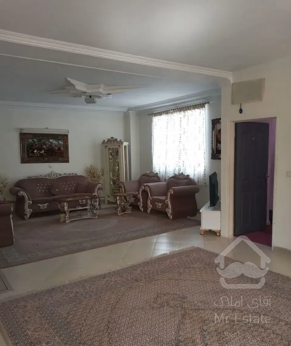 اجاره آپارتمان ۱۲۷ متری ۳ خوابه در بازار