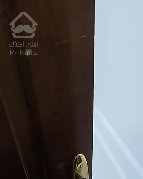 ۶۸ متر / سالن پرده خور/ ۱۰ ساله / سازمان برنامه