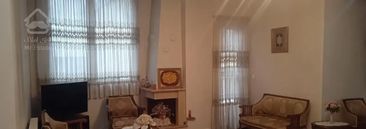 واحد ۱۱۱متر ۳خواب* نیاوارن* تکواحدی