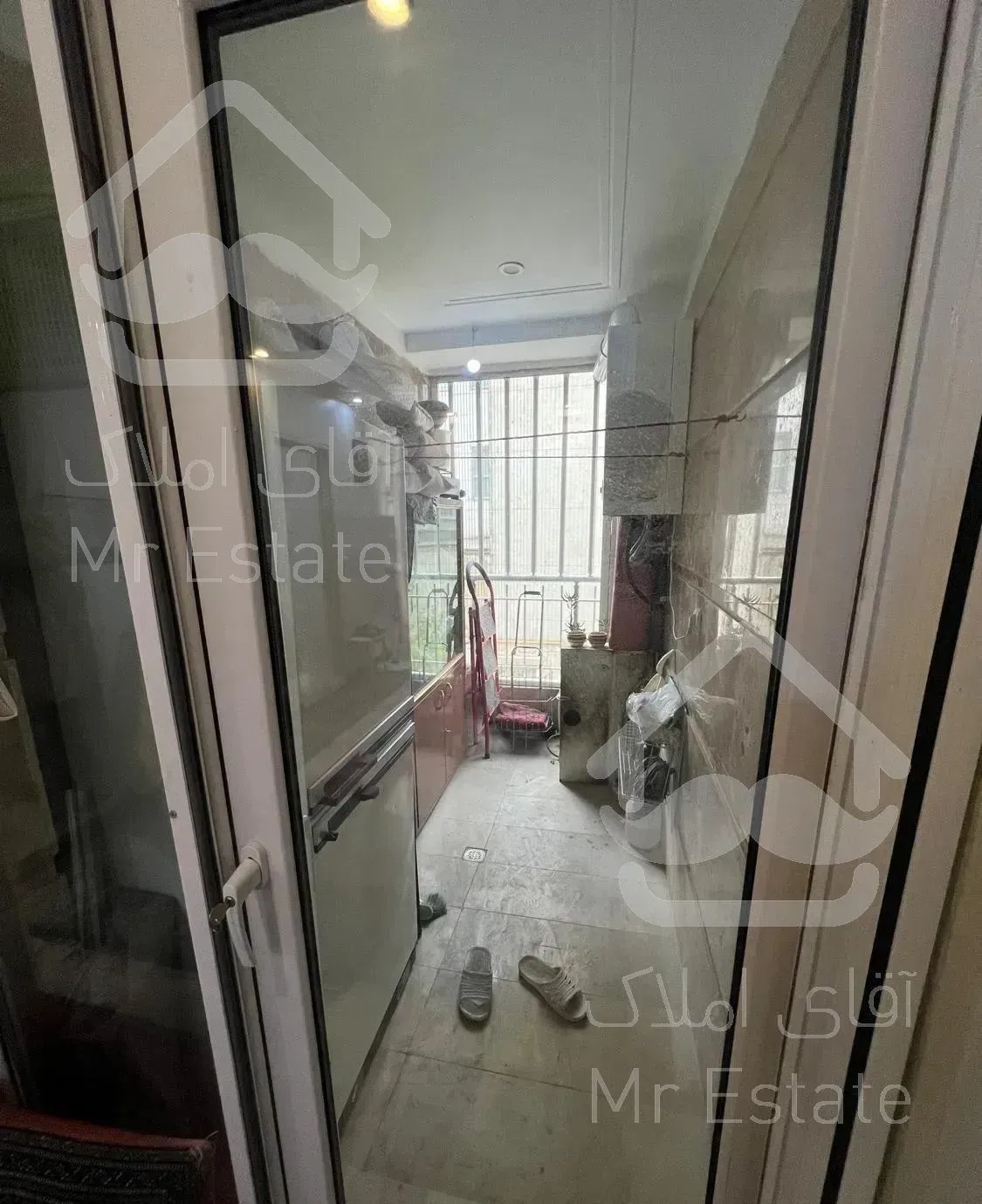 آپارتمان ۹۰ متری فول نوساز رهن کامل