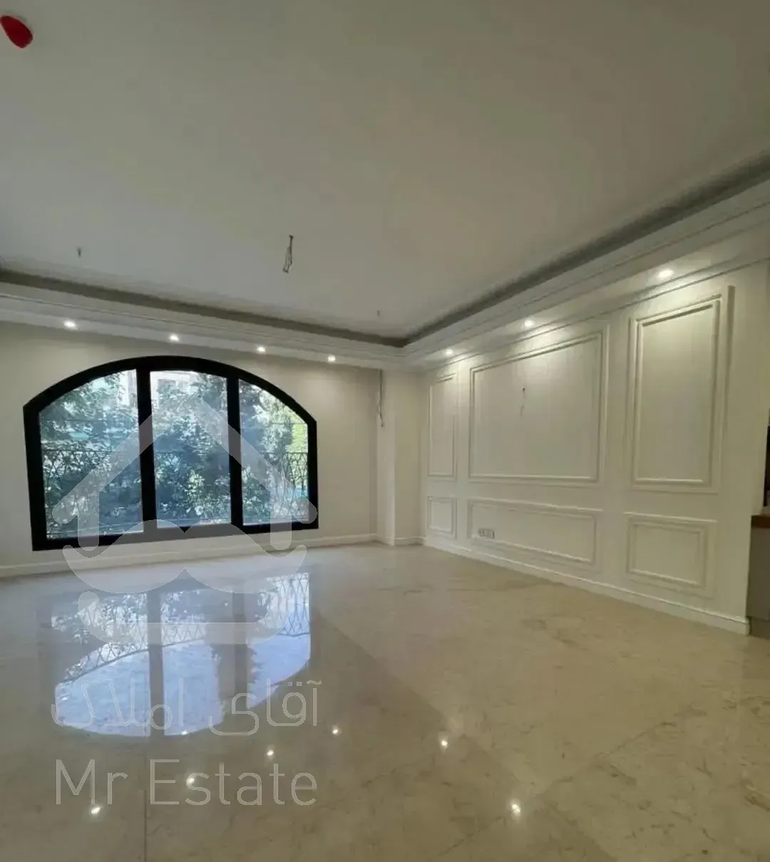 ۱۳۰ متر دارآباد/ غرق در نور / لوکیشن دنج