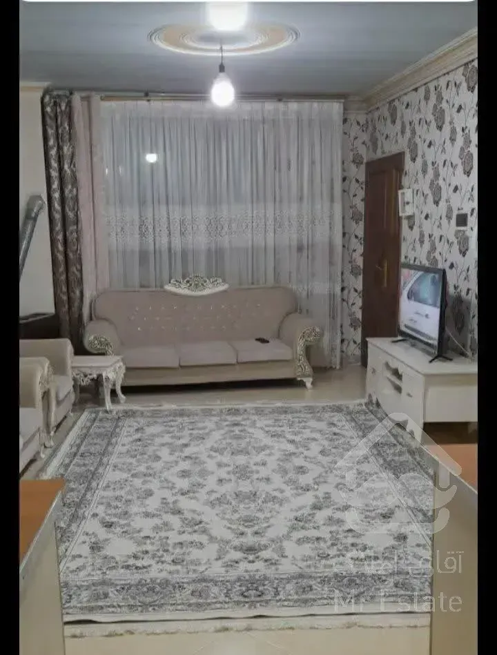 آپارتمان ۶۰ متری ۱ خوابه.همکف و اول.عالی