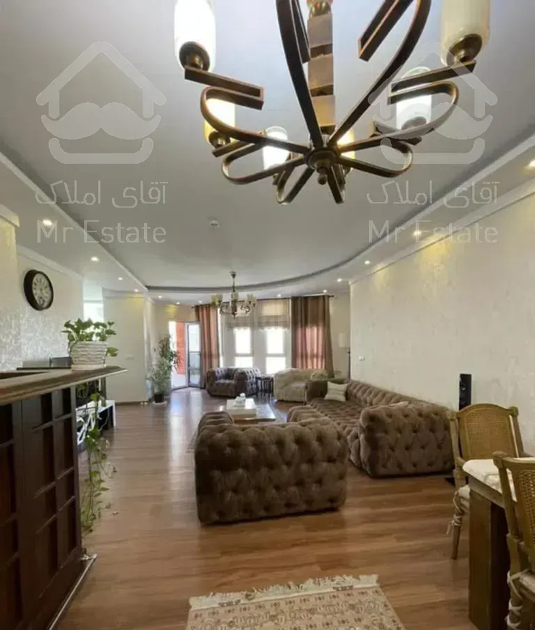 نیاوران ۱۱۵ متر/تراس قابل چیدمان بدون مشرف