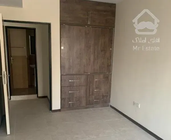 ۸۰ متر واحد در برج ارکیده