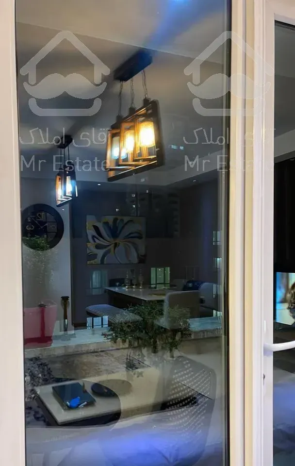 طبقه آخر برج ۱۱۸ متر دوخوابه