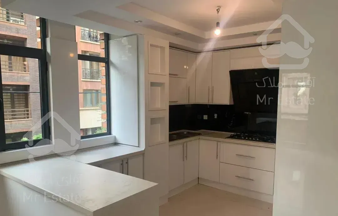 ۱۱۵ متر نوساز یکساله