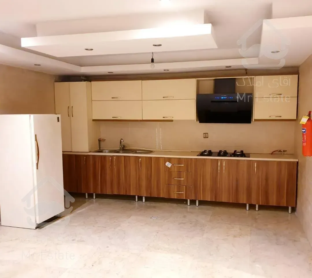 ۱۶۳ متر سه خواب تراس فول