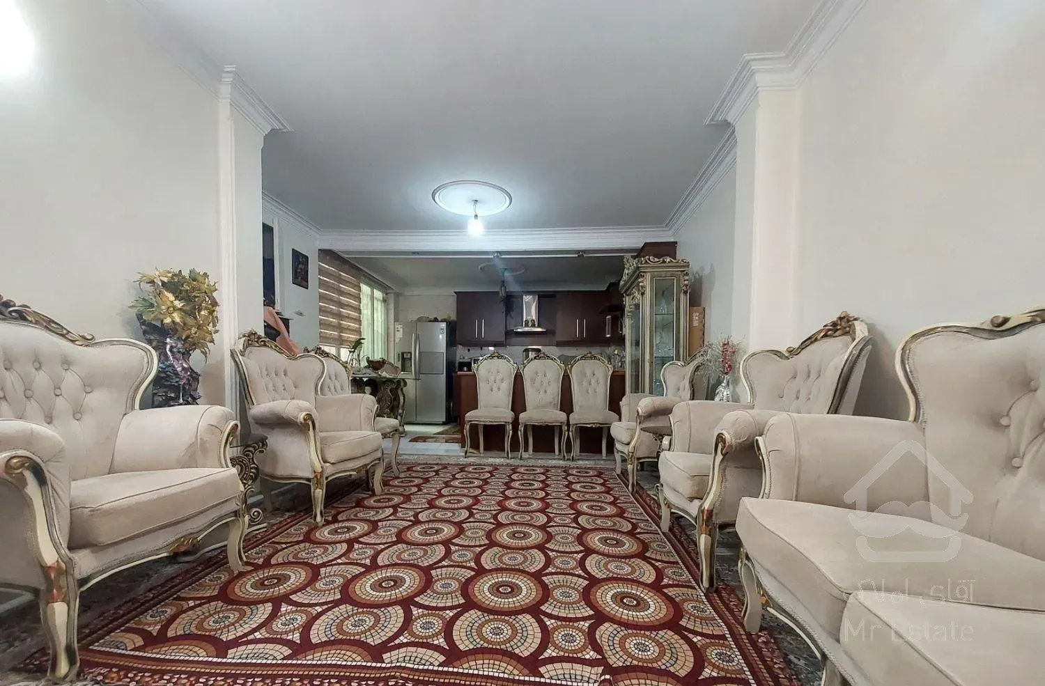 جمال‌زاده شمالی/86 متر/دو خواب/همکف