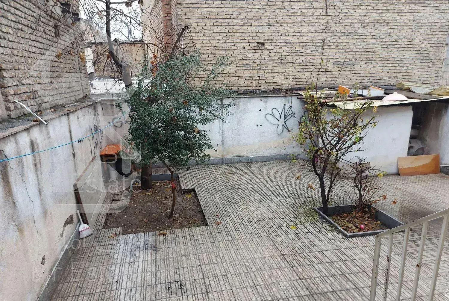 خانه ۱۲۰ متری تمیز