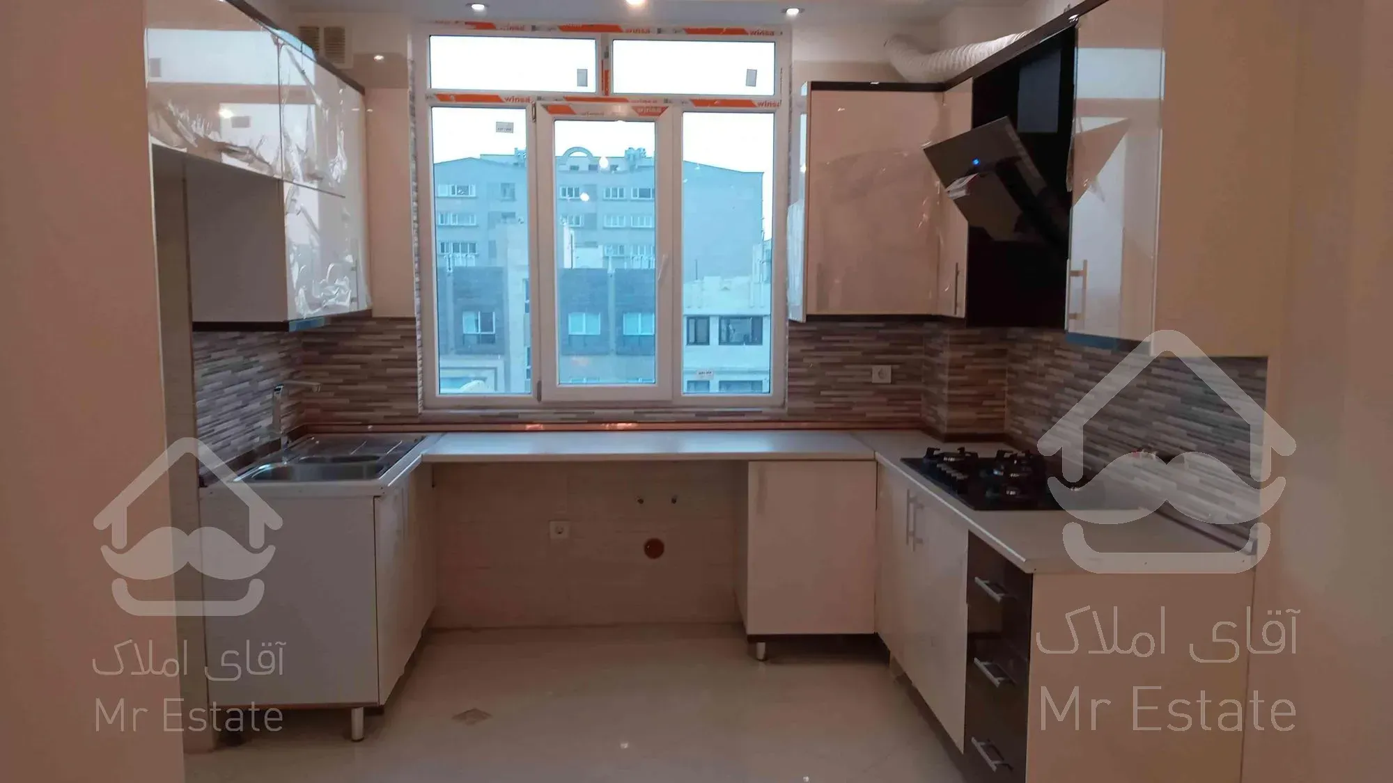 فروش آپارتمان ۵۰ متر یکخوابه نوساز فردوس شرق