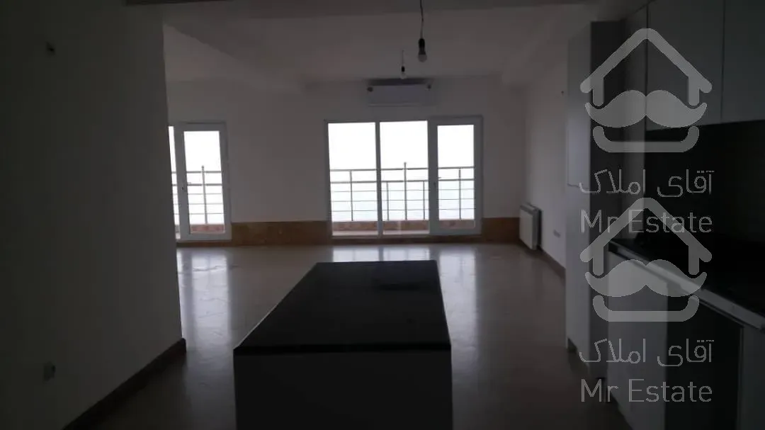 آپارتمان ساحلی نزدیک به دریا