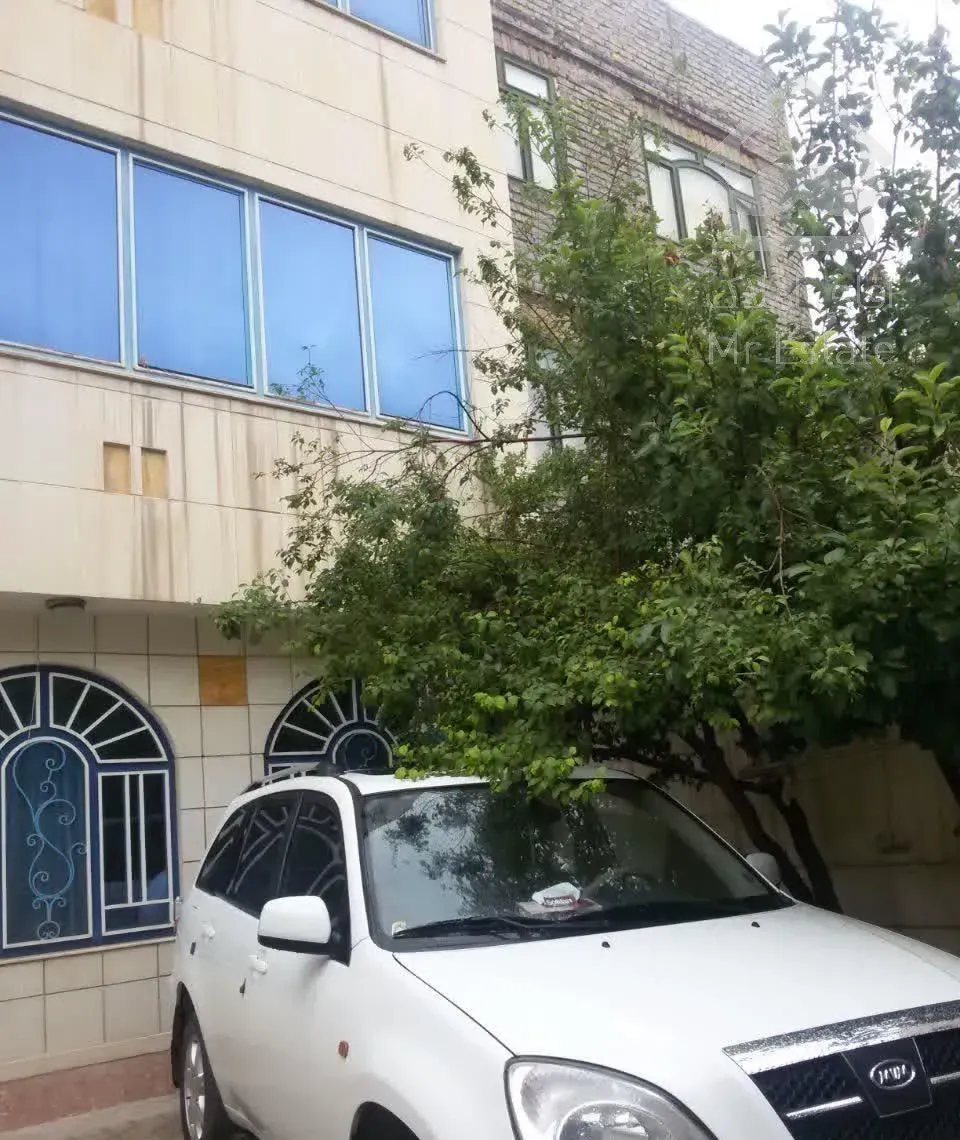 فروش سه ونیم طبقه باسنددفترچه ای یگجایاطبقه ای