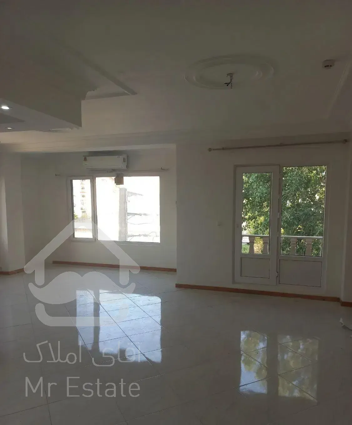 رهن و اجاره ۱۲۵ متری شیک لوکیشن بلوار خیریان