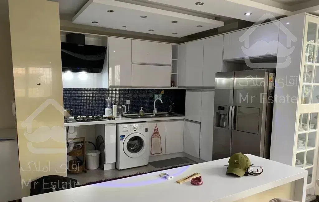 آپارتمان /فاز ۳ ورودی از بلوار چهارباندی