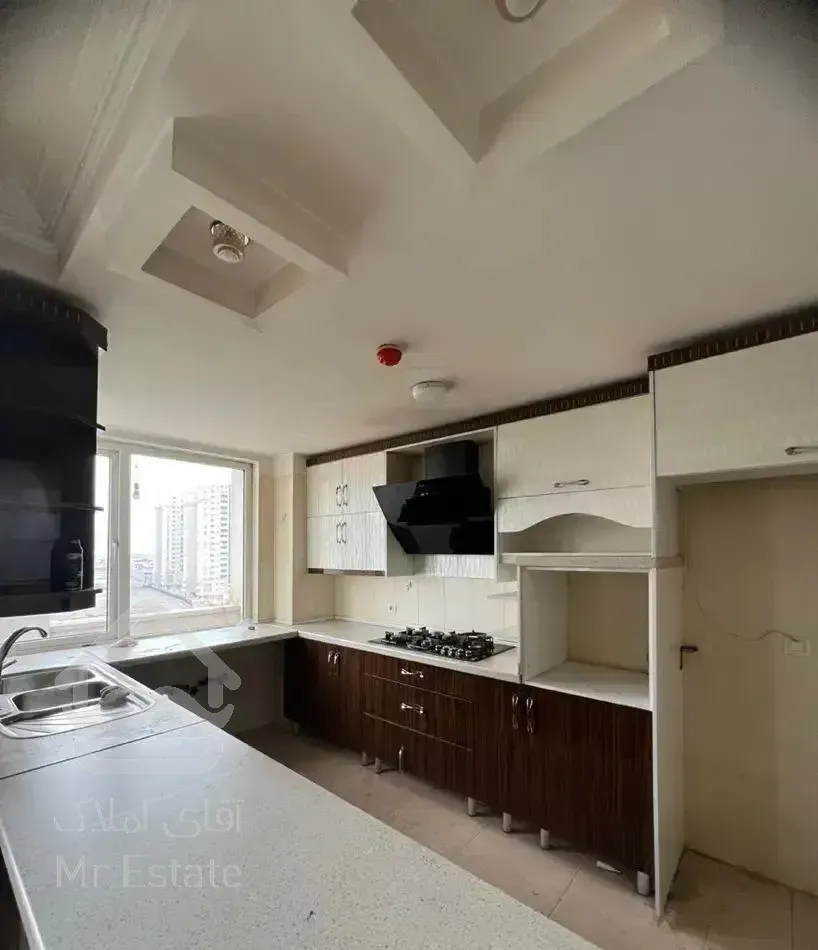 ۱۵۱متر ۳ خواب بهترین منطقه کوهک rayan