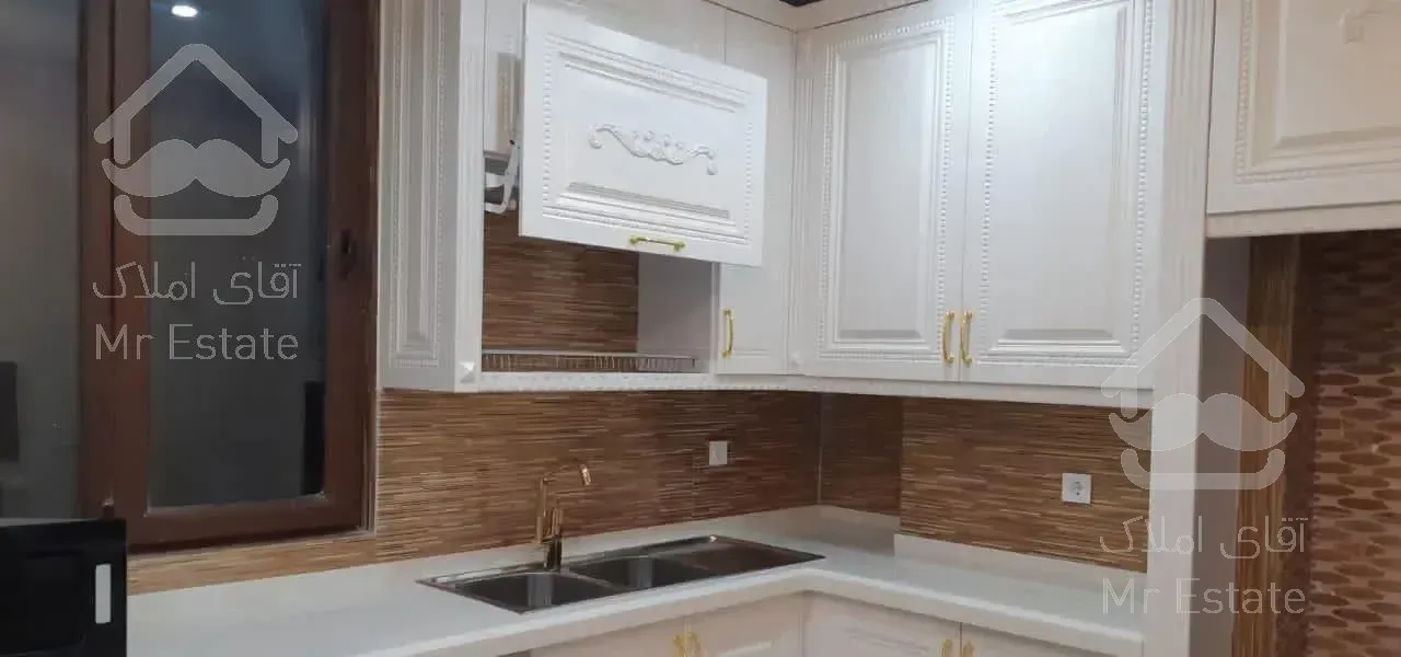 ۱۲۵متری تک واحدی ۲ساله/مهندسی ساز/روف گاردن