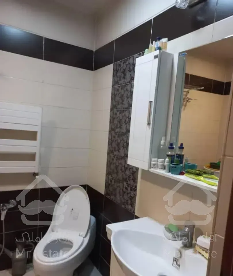 ۱۴۶متر/۳خواب/چشم انداز کوه/طبقه هفتم