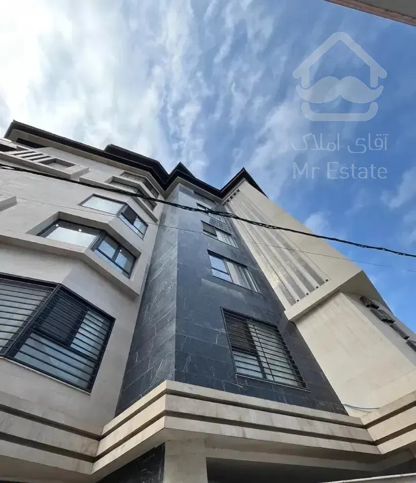 فروش واحد ۱۲۷متری منطقه برند رادیو دریا