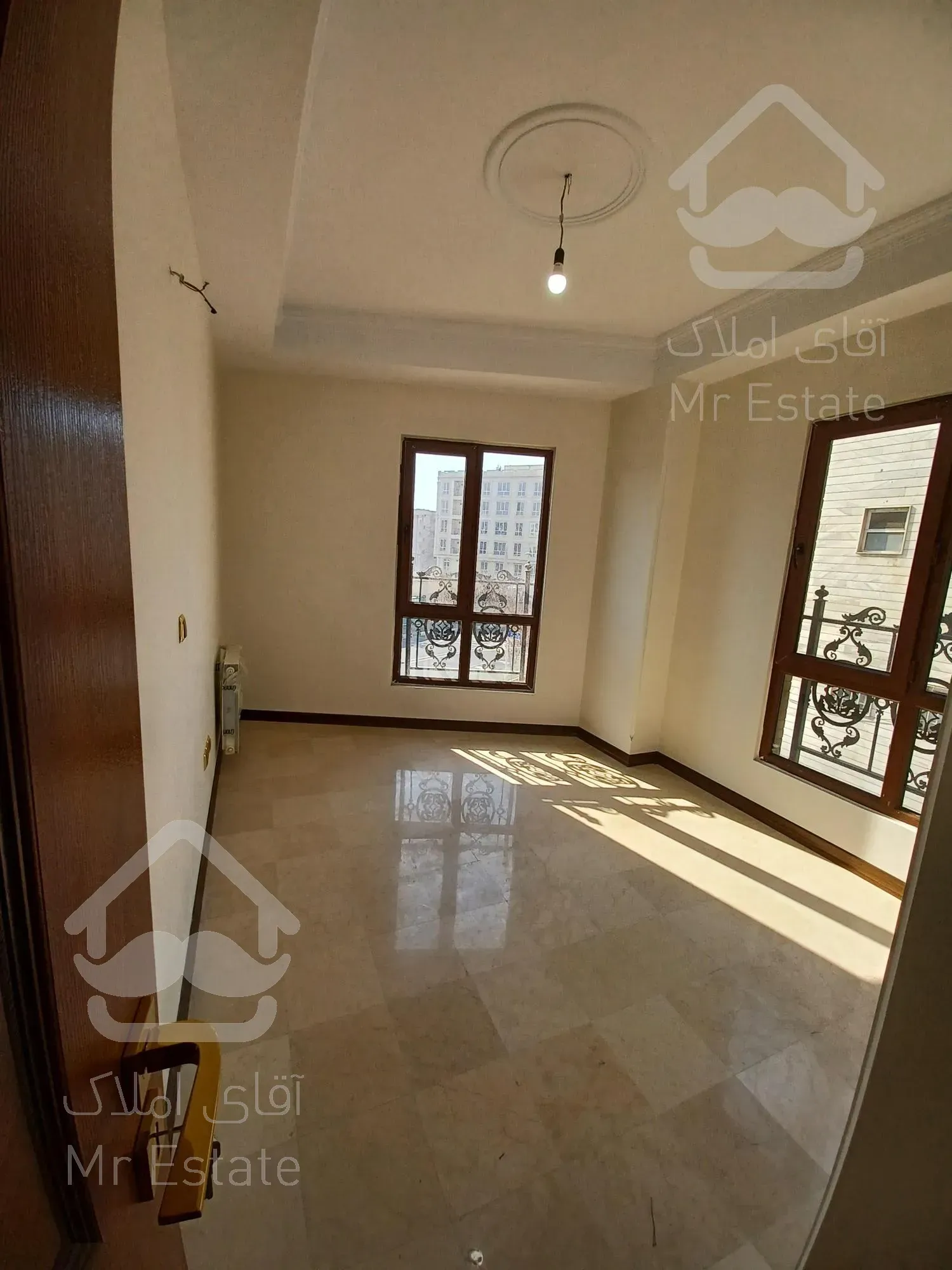 اجاره دفتر کار سند اداری استثنایی صادقیه بلوار فردوس