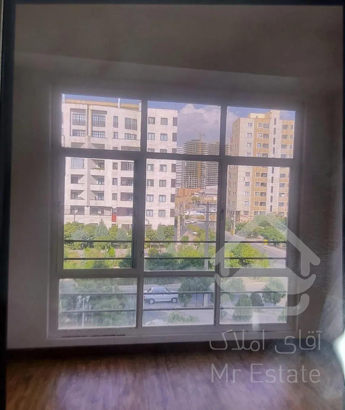 آپارتمان ۷۹متری دارای محوطه سبز ۲خواب