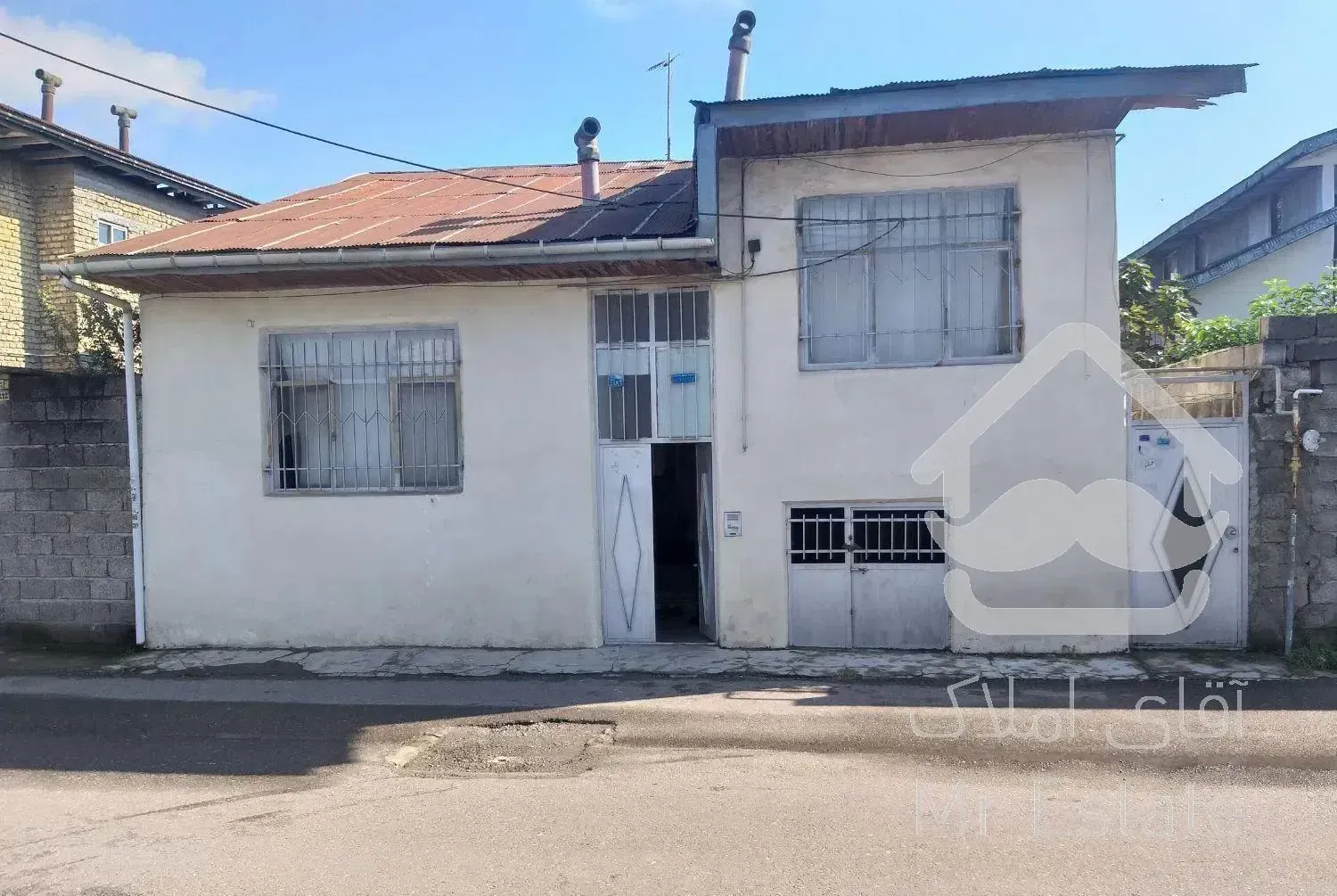 یک باب ویلایی 215متر سنددار