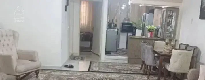 ۸۰ متر/ آسانسور / انباری / شمش آباد