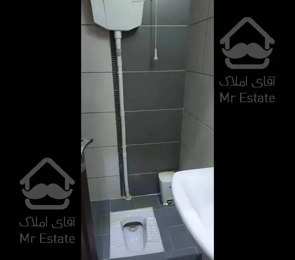 81 متر با 2 پارکینگ سندی غیر مزاحم