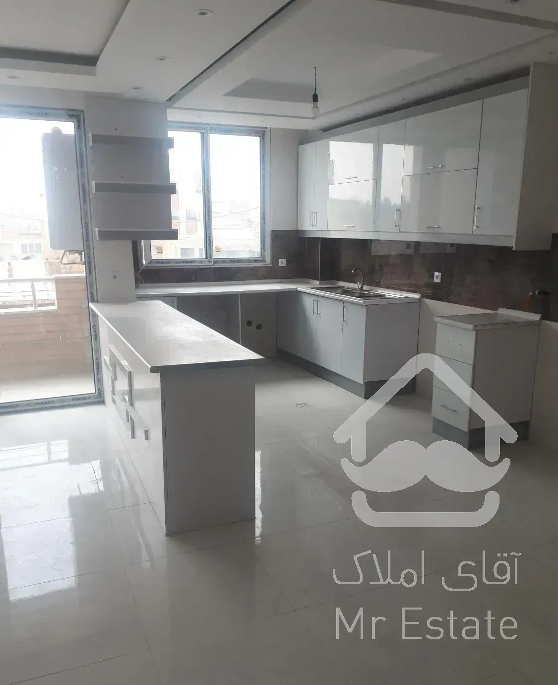 ۱۰۰ متری جنوبی باغ کاشفی کلید نخورده