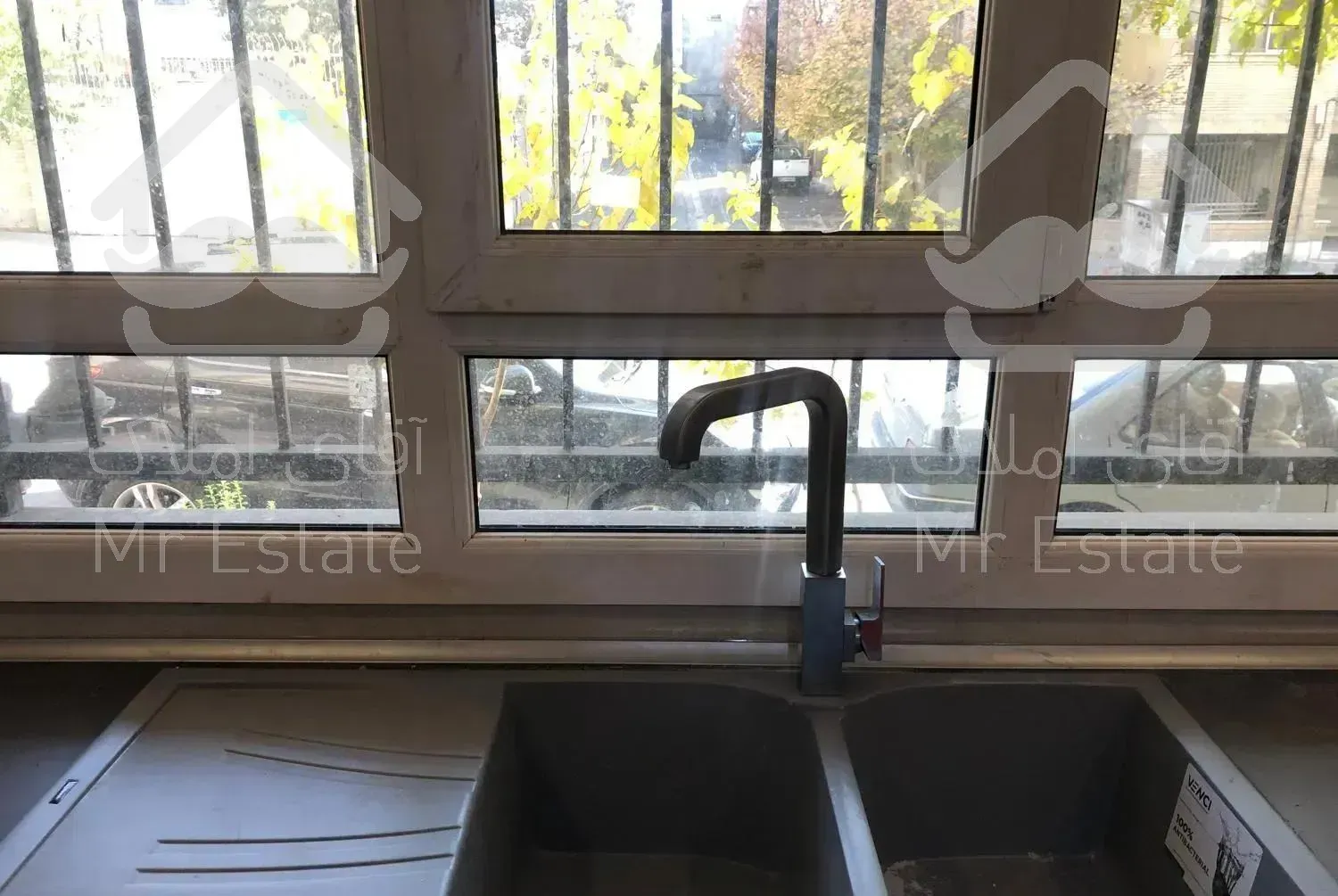 ٩٠ متر ٢ خواب نوساز ( کلید نخورده ) فول امکانات