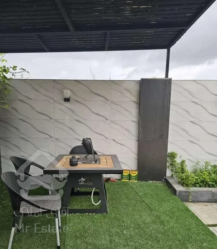 فروش ویلا 270متری سنددار،استخرسرپوشیده