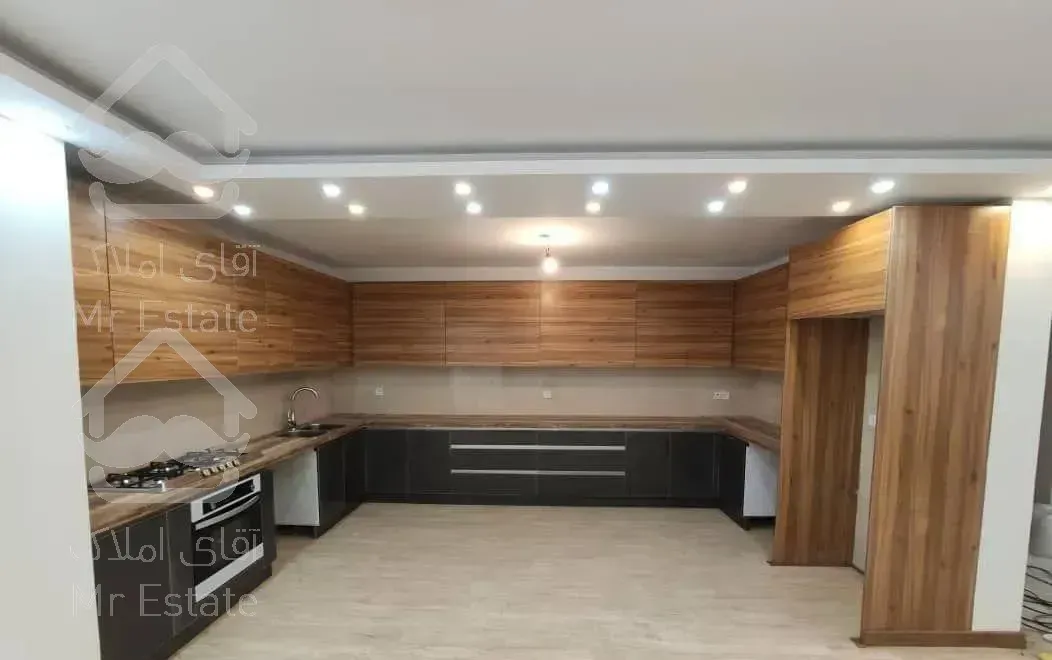 110متر (ارتقاء یافته)(دروس) ورودی سبز