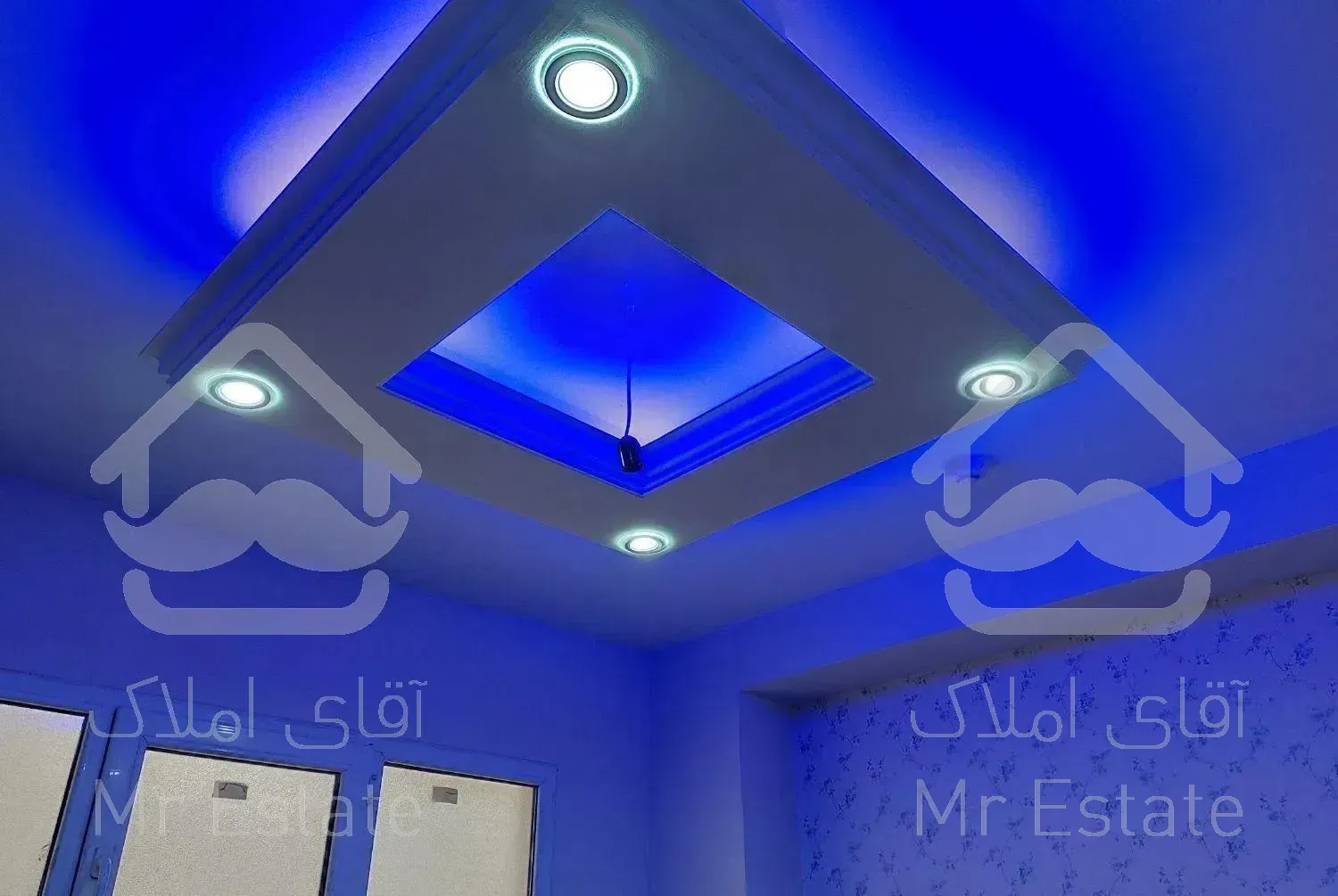 میدان ولیعصر130مترسه خواب کلیدنخورده فول تک واحدی