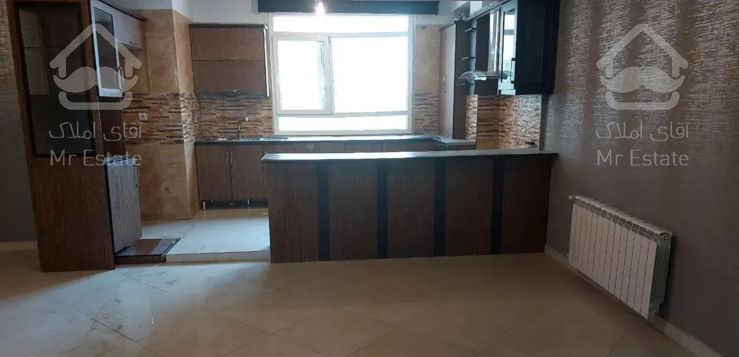 شاهین شمالی فرعی دنج ۸۷متری