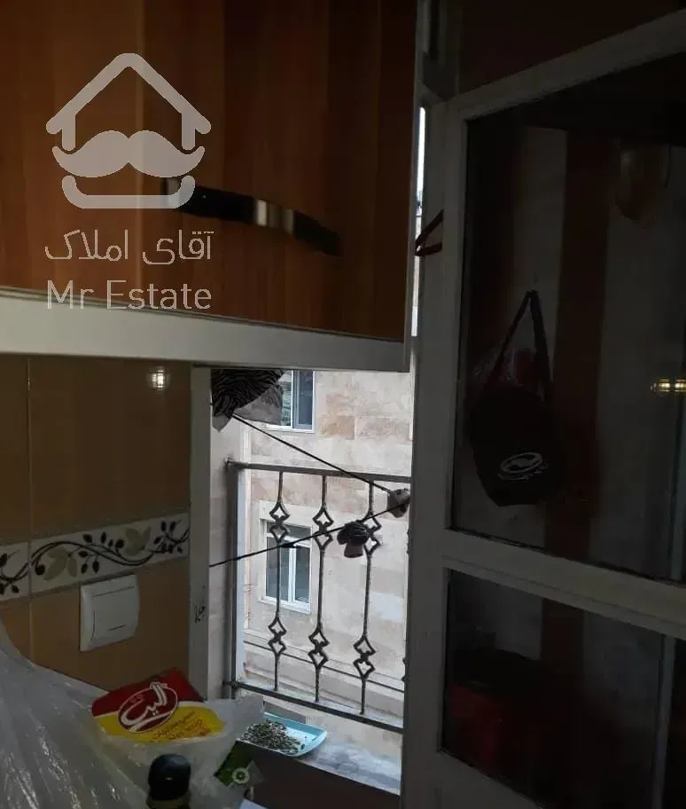 ۷۰متری روبه روی مترو هلال احمر (تخلیه)