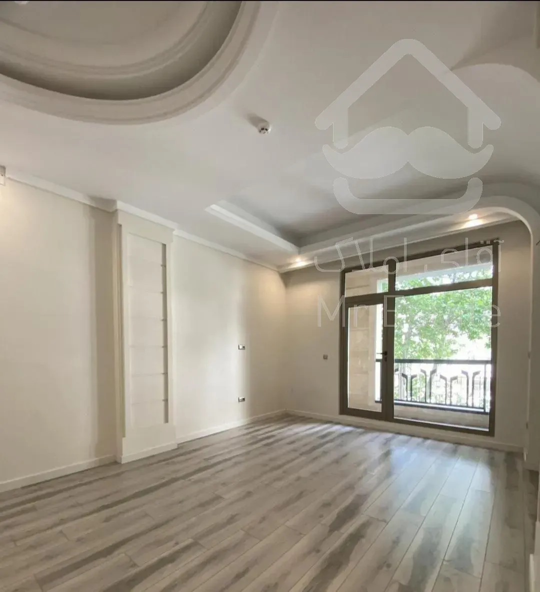 ۴۲ متر یک خواب     وام دار