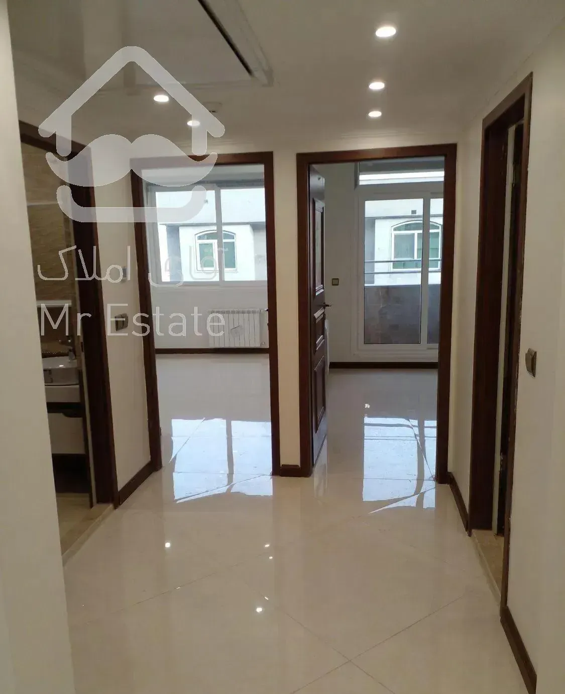 ۱۰۵مترکلیدنخورده ظفر/۲خواب/شیک