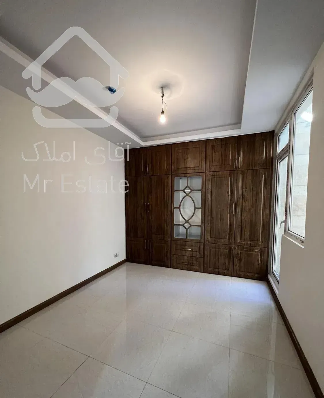 ۱۰۰متر ۲خواب ۲پارکینگ کلید نخورده  شیک