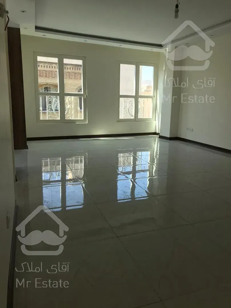 فروش واحد ۱۲۰متری ۳ خواب فول امکانات در مرزداران