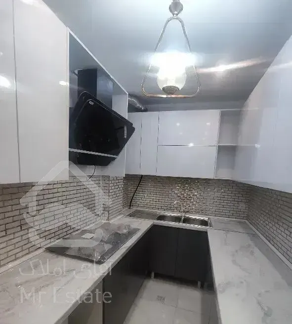 فروش آپارتمان ۵۰ متری ۱خوابه شرقی ها بر