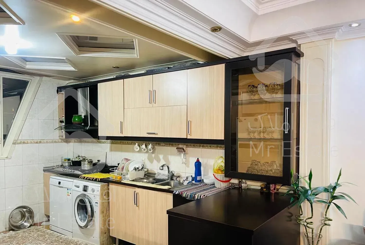 ٩٠متر٢خواب باپارکینگ وانباری خیابان پیروزی خ دهقان