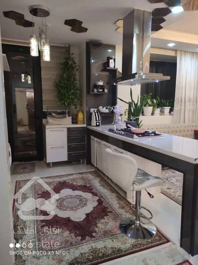 فروش ۹۶ متری تاپ لوکیشن کوهک