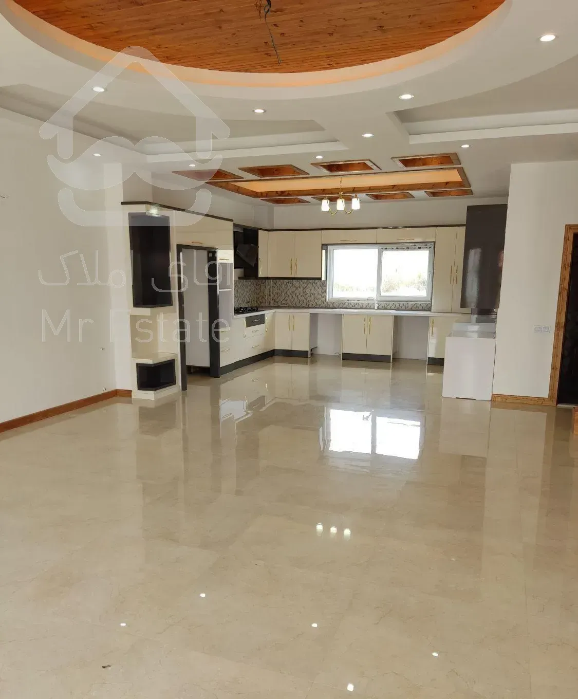 فروش ویلا نوساز با شرایط پرداخت اقساطی بلند مدت