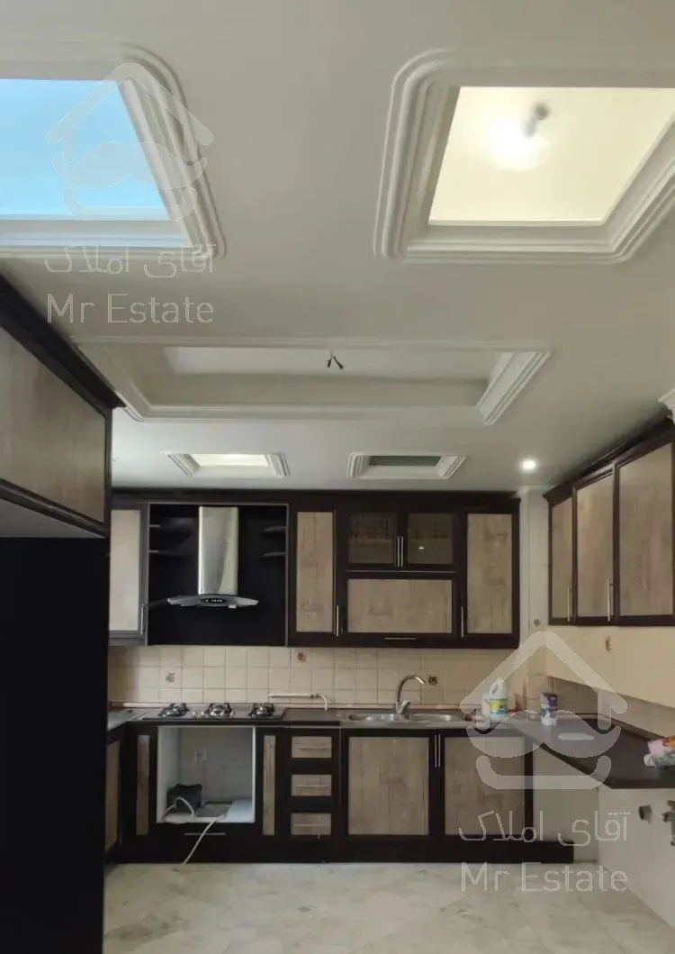 آپارتمان ۱۶۲ متری، تک واحدی، فول امکانات