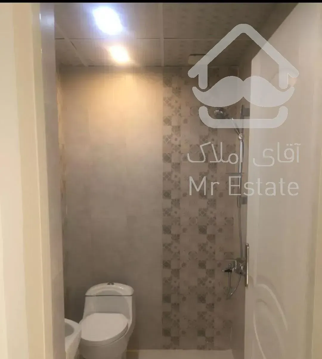 ۱۰۰متر /ویو کامل دریاچه /۲خواب